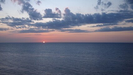 Obraz premium Sunset over the Atlantic Ocean, Cuba, Havana