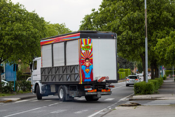 giostre autocarro chiuso