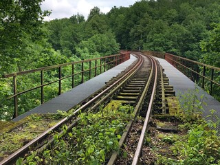 Fototapeta premium Alte Eisenbahnbrücke