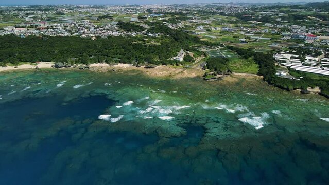 【沖縄・航空撮影】沖縄県八重瀬具志頭城跡と海岸線を航空撮影②