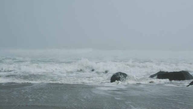 Foggy Beach - Slow Motion
