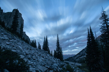 Beautiful alpine views of Alice Lake in the Sawtooth Mountains