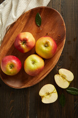 apples in a bowl