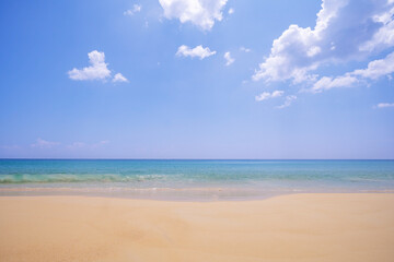 Fototapeta na wymiar Summer sea Tropical sandy beach with blue ocean and blue sky background image for nature background or summer background
