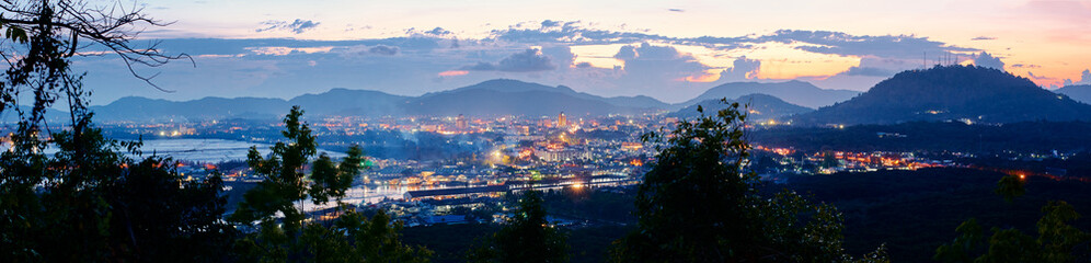 Fototapeta na wymiar Beautiful landscape. A city during the twilight of the day. Phuket, Thailand