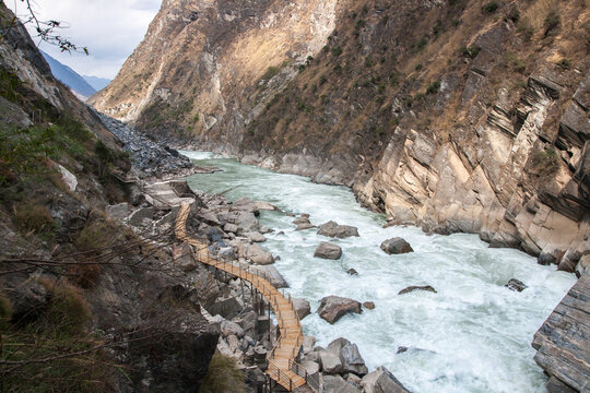 Tiger Leaping Gorge (Hutiao Gorge), is a scenic canyon on the Jinsha River, a primary tributary of the upper Yangtze River, Lijiang, Southern China