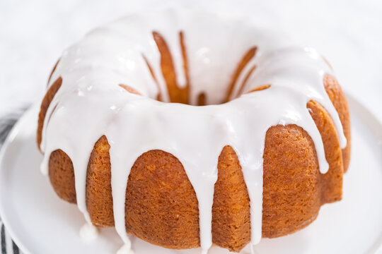 Lemon Bundt Cake