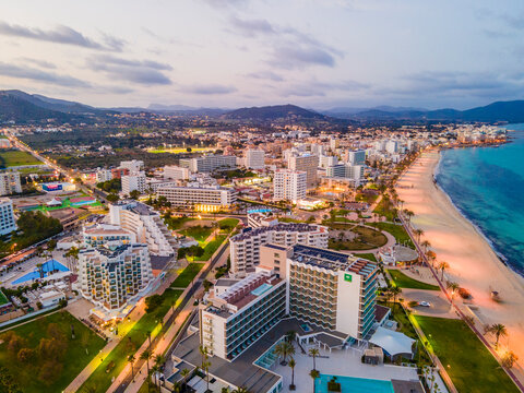 Cala Millor, Mallorca Evening Aerial View
Drone Photos of Cala Millor & Cala Bona, Mallorca, Spain