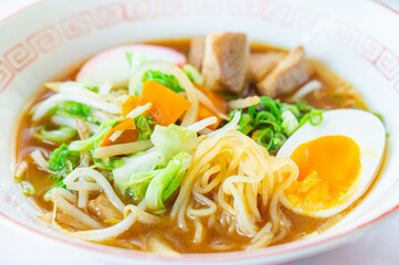 こんにゃく麺の味噌ラーメン