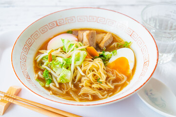 こんにゃく麺の味噌ラーメン