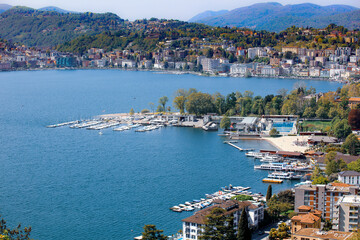 Vue panoramique du Lido à Lugano