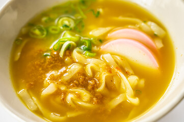こんにゃく麺のカレーうどん