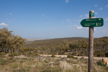 El Risco track signpost, Sierra de Fuentes. Spain