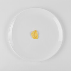 potato chips on white plate