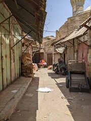 Basra, Iraq - April 26, 2022: cityscape photo of old market and streets of Basra city © Mohammed