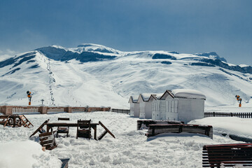 Snow Mountain 