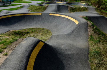 bike path in the car park Pumping (moving up and down) is used instead of pedaling and bouncing to...