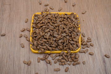 Dry cat food in a bowl