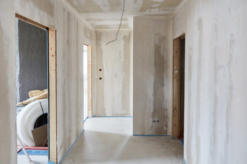 Malerarbeiten und Spachtelarbeiten in Flur bei Hausbau