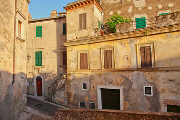 Amelia, borgo medievale prima del terremoto. Umbria, Italia