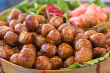 Thai sausage (Isaan Sausage), a typical food in northeastern and Northern Thailand, made from pork, salt, garlic, sour and delicious.