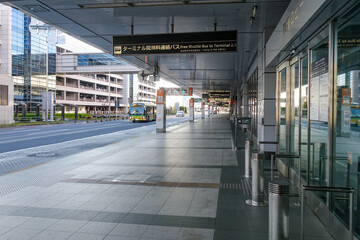 羽田空港こと東京国際空港のバス乗り場（東京都大田区）