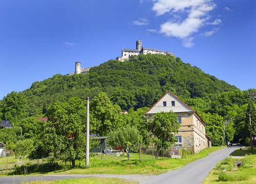 Bezdez castle is a ruin of an early Gothic castle built by Premysl Otakar II. and it is his best preserved castle. In 1642 it was conquered by the Swedes, later it was owned by the Wallenstein.