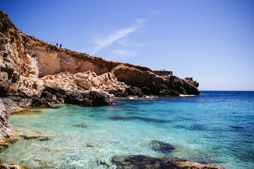 Obraz premium rocky coast of the sea