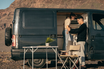 Atardecer en la playa, Camper life, Van life