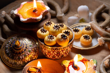 Close up view of several Thai traditional desserts served on porcelain in wooden tray