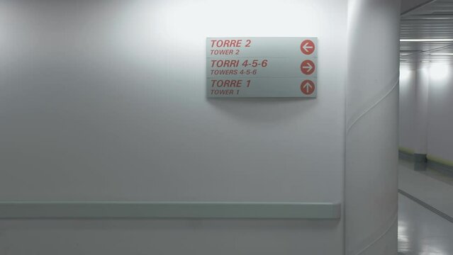 Italian hospital sign on the wall, static shot
