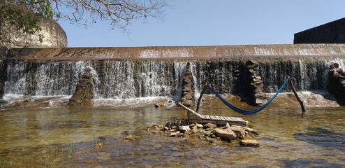 Cachoeira das Almecegas no estado Ceara, é uma barreira cimentada por onde passa as aguas da Lagoa...