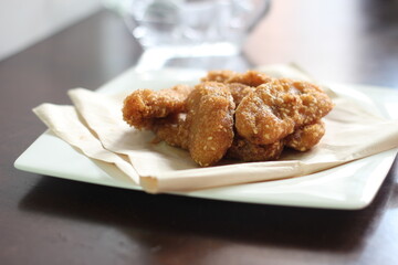 deep-fried sliced banana, also known as 