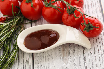 Tomato barbecue sauce on the bowl