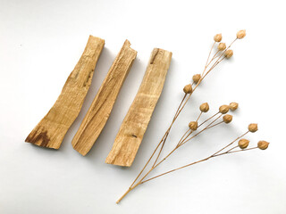 bunch of dried flowers