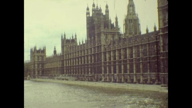United Kingdom 1977, London big ben and westminster building