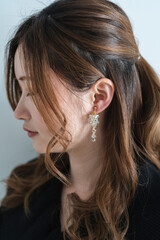 クールでエレガントな女性