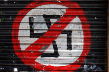 Graffiti against Nazism on a wall