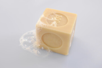 Savon 200g et bulles