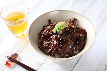 美味しそうな焼肉丼