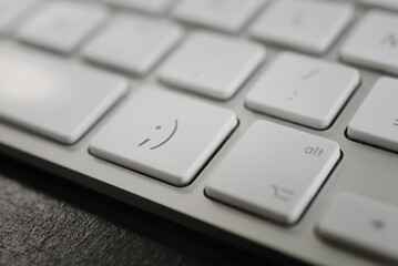 Clavier d'ordinateur - touche clin d'œil
