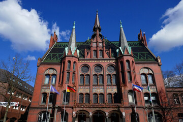 Fototapeta na wymiar Altes Rathaus Neumünster
