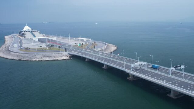 Hong Kong&ndash;Zhuhai&ndash;Macau Bridge