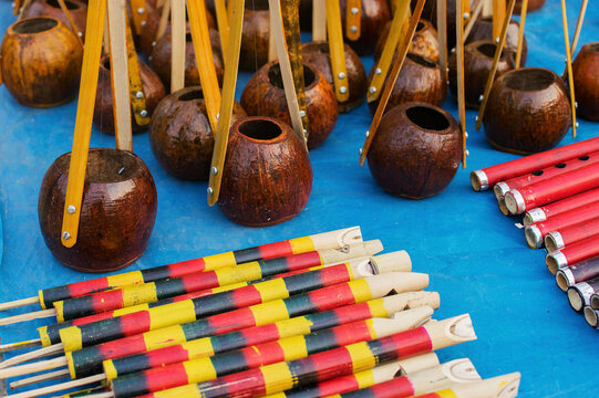 Flutes and monochords,  Indian handicrafts fair at Kolkata