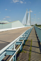 werksbrücke im industriepark höchst über den main