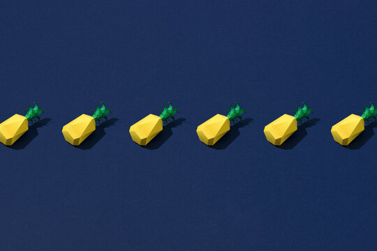 Seamless pattern of ripe pineapples