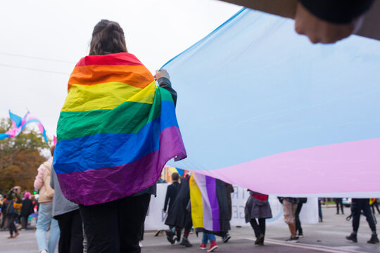 people with lgbt symbols
