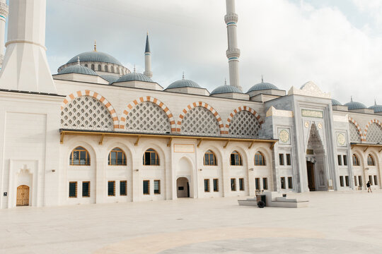 Entrance to the Camlica mosque in Istanbul