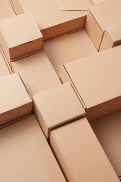 Pattern of brown cardboard parcel boxes