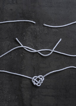 heart shaped knot
